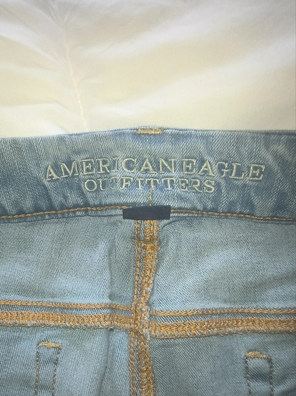 American Eagle Outfitters Light Blue Denim Shorts with Contrast Stitching - Picture 3 of 3